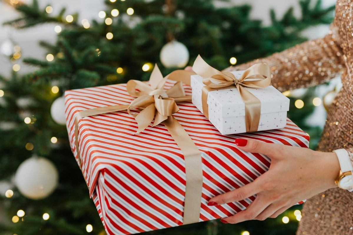 Holiday Gifts They’ll Love: Monogrammed & Meaningful