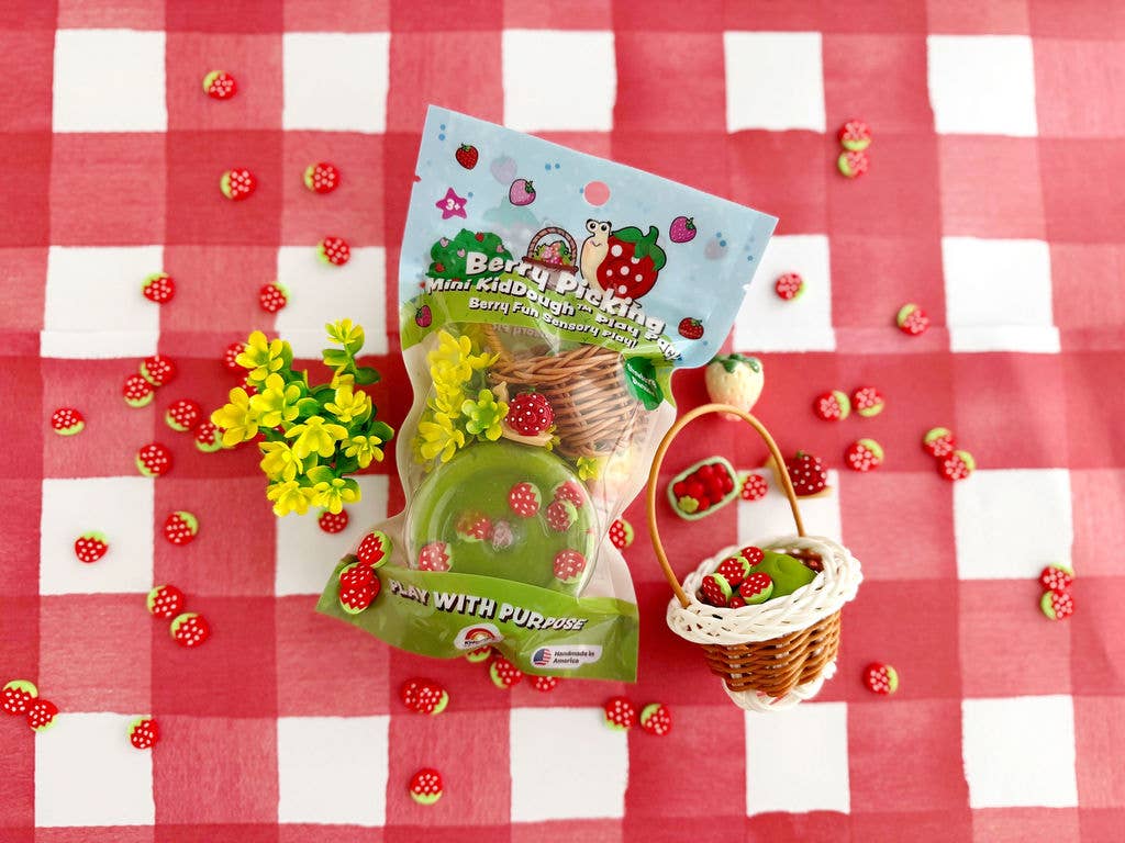 Berry Picking Mini Play Dough Pack