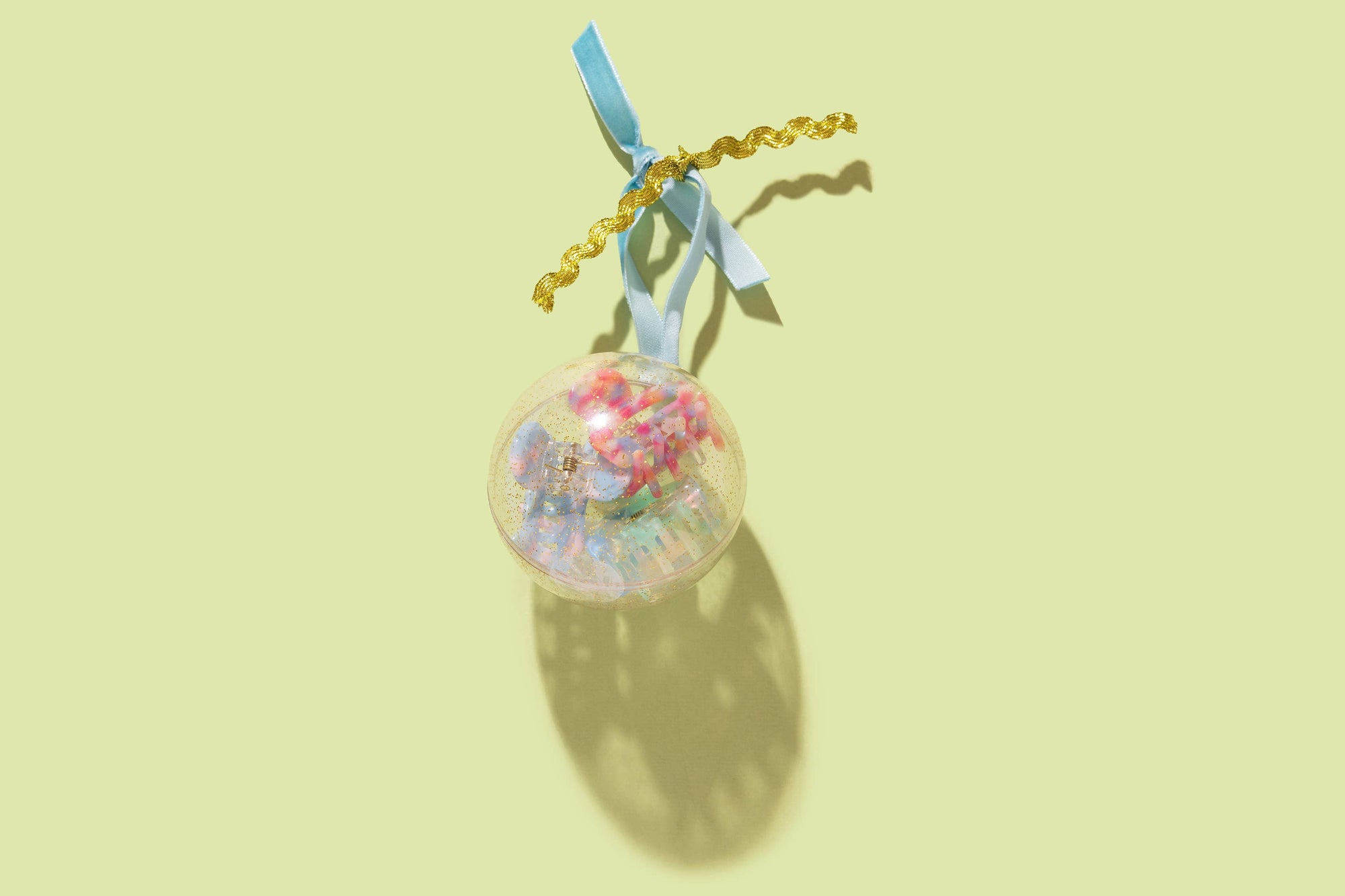 Girls Ornament with Mini Claw Hair Clips